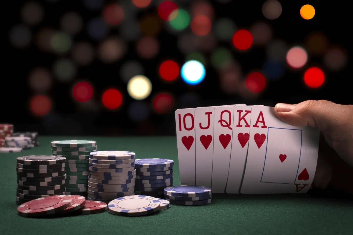 Spela poker hos Playojo casino